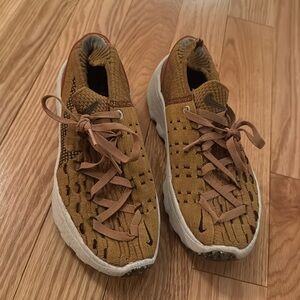 NIKE SPACE HIPPIE 4. EXCELLENT CONDITION